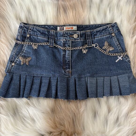 Upcycled Y2K Denim Micro Skirt Pleated Hem Fairy Butterfly Chain Streetwear Blue - Picture 1 of 7